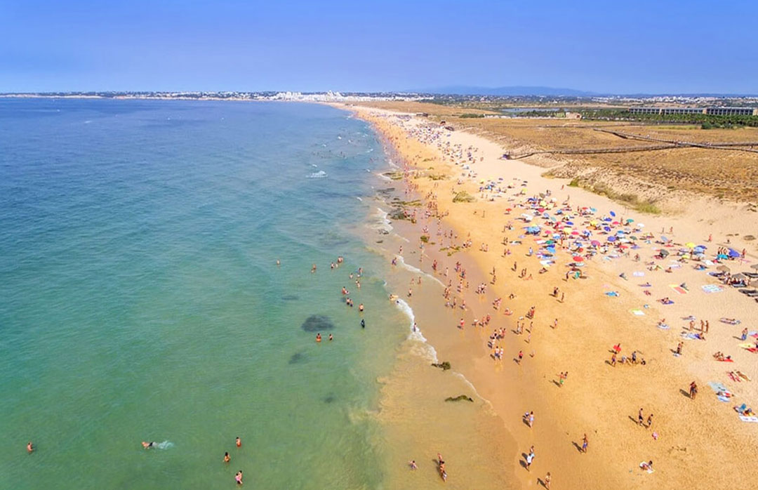 Praia de Galé (West), The Algarve | Simpson Travel