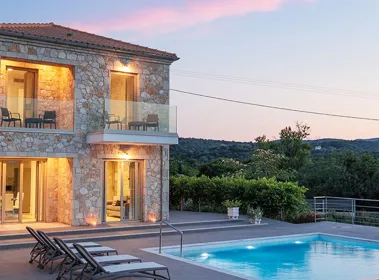 Villa Taphian Villa Taphian