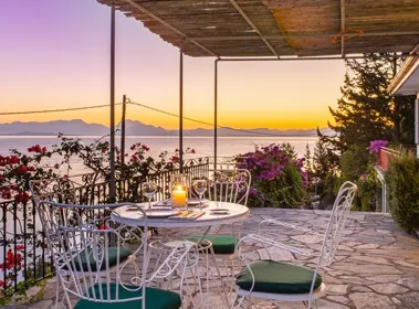 Nitsa’s House Nitsa’s House